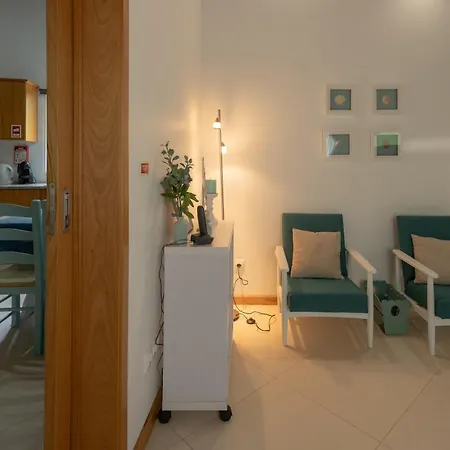 Casa Da Ribeira Dos Moinhos * هيبيرا غْريندي