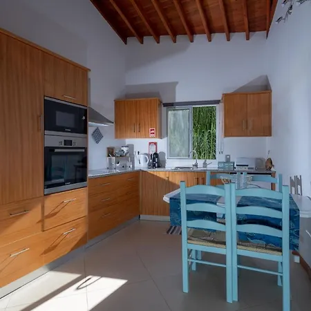 Casa Da Ribeira Dos Moinhos *